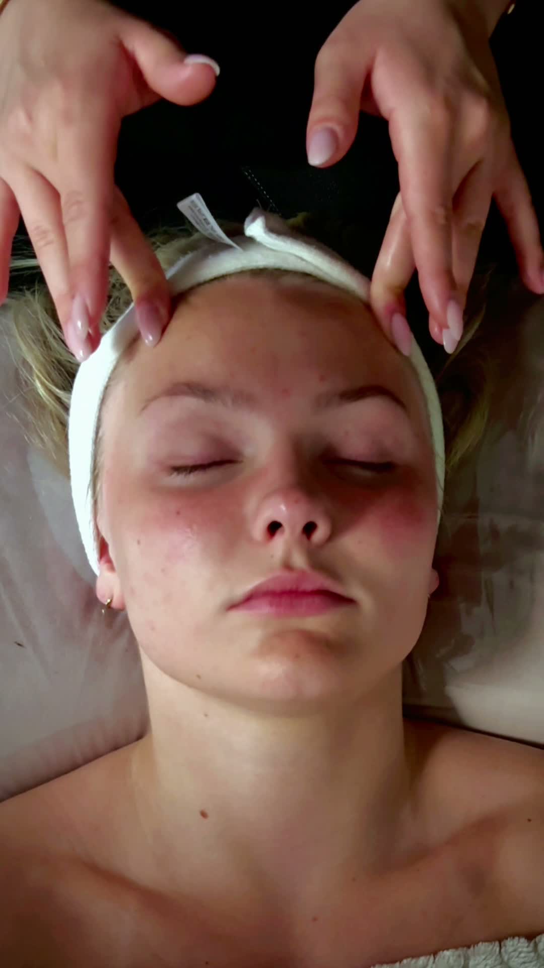 Ansiktsmassage behandling